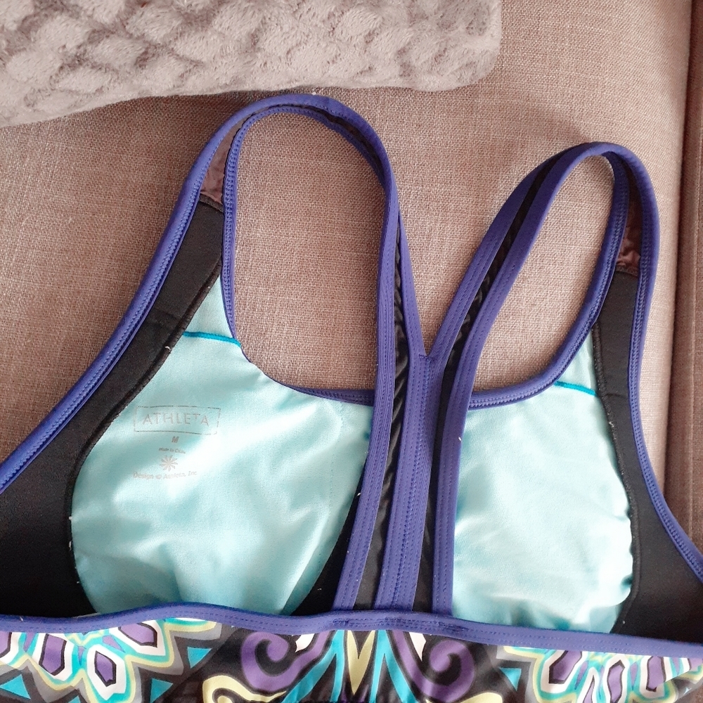 Athleta sports bra size M - Picture 6 of 8